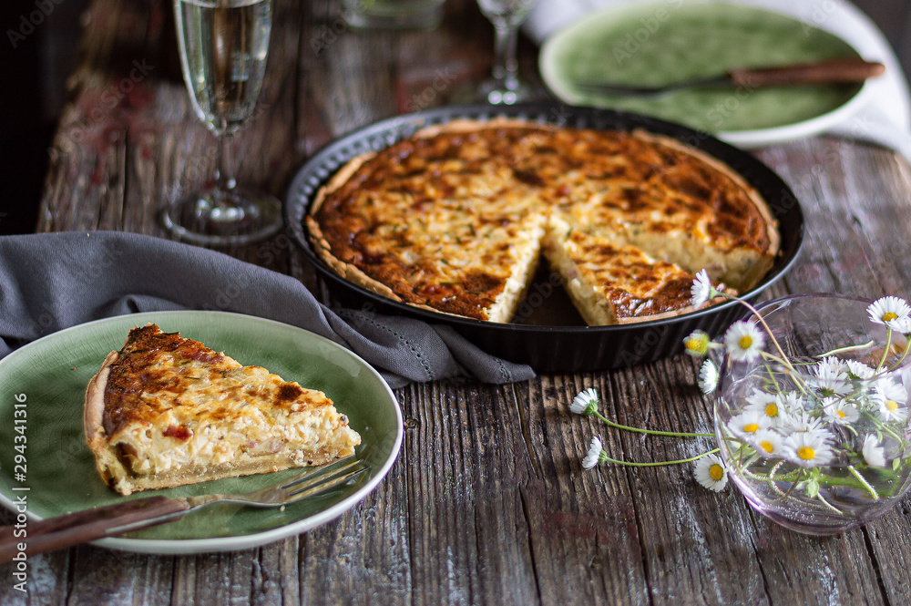 Onion pie quiche Onion pie quiche