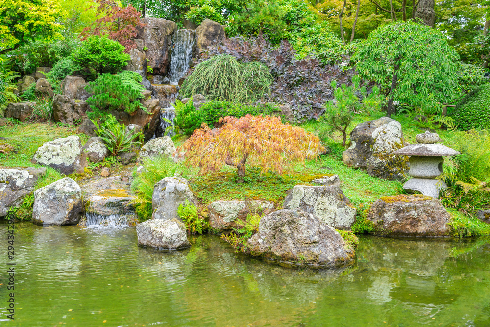 The iconic Japanese Tea Garden in Golden Gate park, San Francisco.