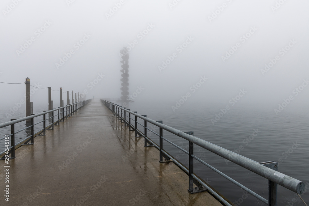 Fototapeta premium Goitzsche im Nebel