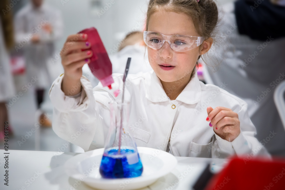 Helsinki, Finland: Finnish science center Heureka in Vantaa. Children's  chemical laboratory in the scientific-interactive Museum. A little girl is  passionate about chemical experiments Stock Photo | Adobe Stock