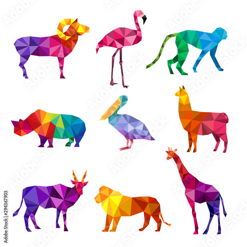 Polygonal animals. Low poly zoo silhouettes of animals triangular geometric shapes patterns vector origami collection. Wild geometric animal polygonal illustration, wildlife polygon zoo