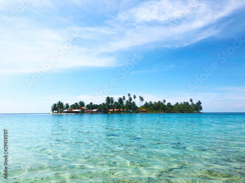 Paradise - beach on San Blas Islands, Archipelago in Panama. © Inga