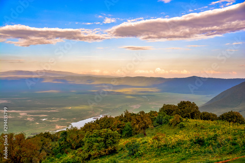 Quadro su tela sunset over ngorongoro crater