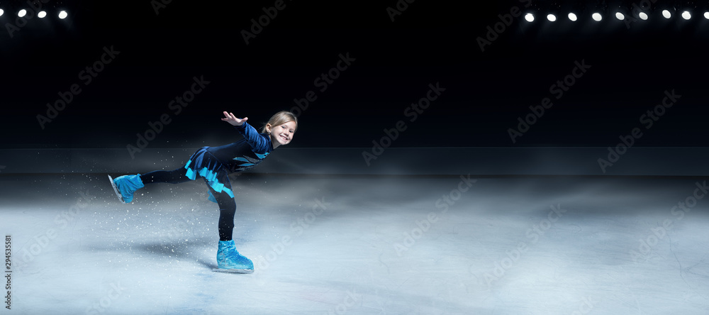 view of child  figure skater on dark ice arena background - obrazy, fototapety, plakaty 