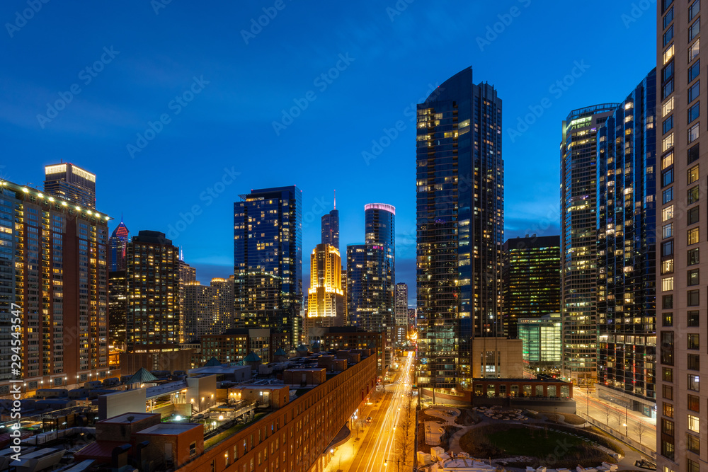 Fototapeta premium Dramatic Chicago Illinois Cityscapes Study of East Illinois St.