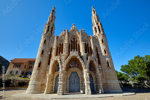 Bild auf Leinwand Facade of Sanctuary of Santa Maria Magdalena in Novelda town, spanish Art Nouvea