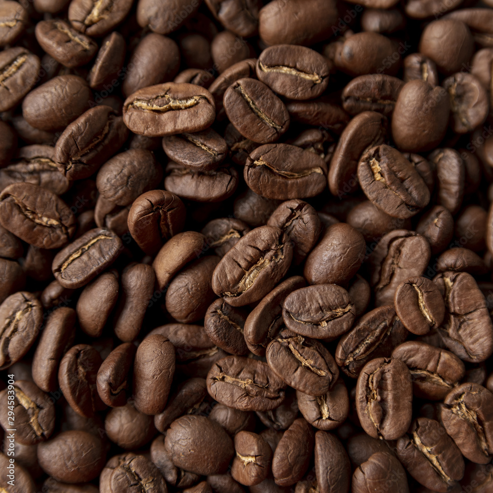 Fototapeta premium Roasted coffee beans background