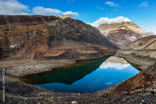 Suraj Tal lake, Himachal Pradesh, India © Dmitry Rukhlenko