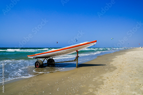Fototapeta Naklejka Na Ścianę i Meble -  Surfing on the Mediterranean coast