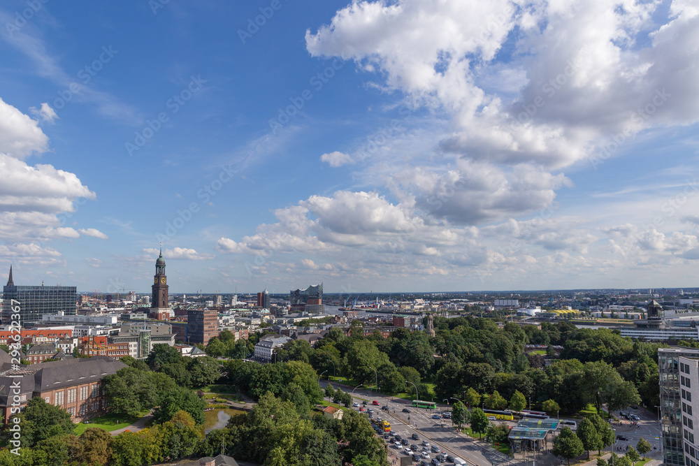 Stadt-Panorama  von Hamburg, Deutschland 