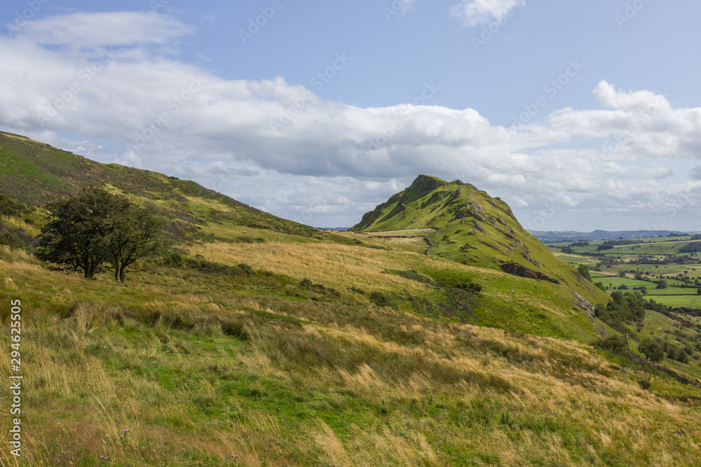 Fototapeta premium Chrome Hill in the Derbyshire Peak District
