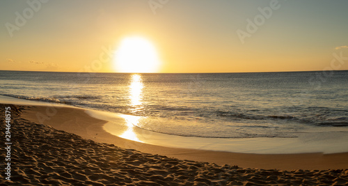 Coucher de soleil plage de la Perle Basse Terre Guadeloupe France