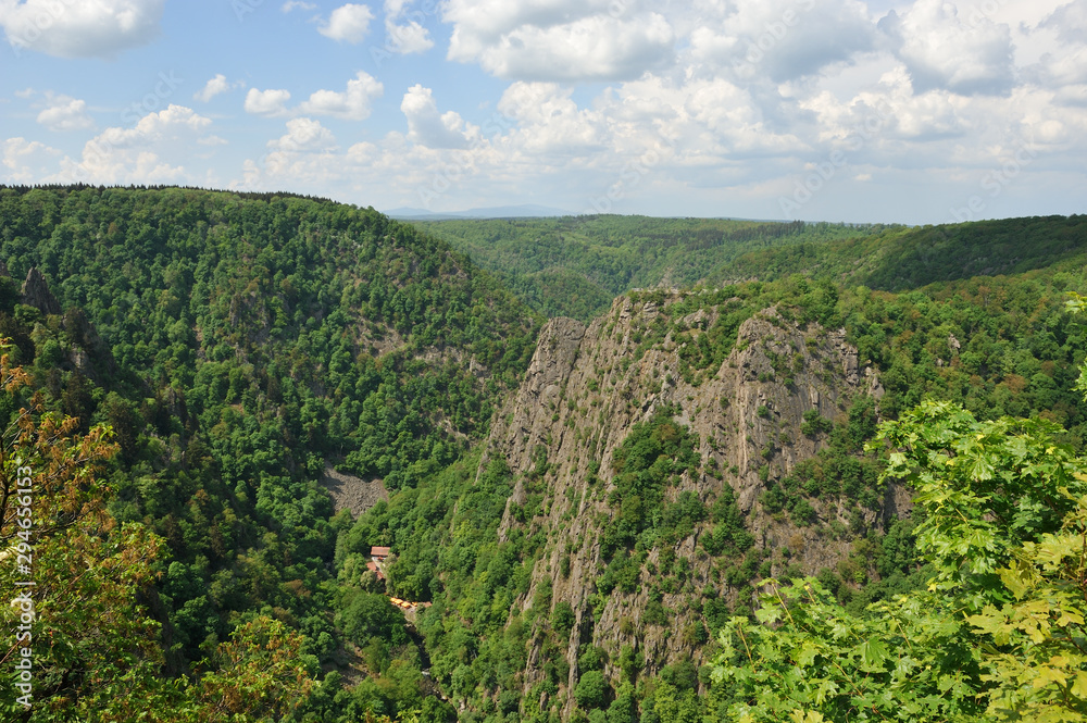 Blick von der Hexentanzplatz im Harz