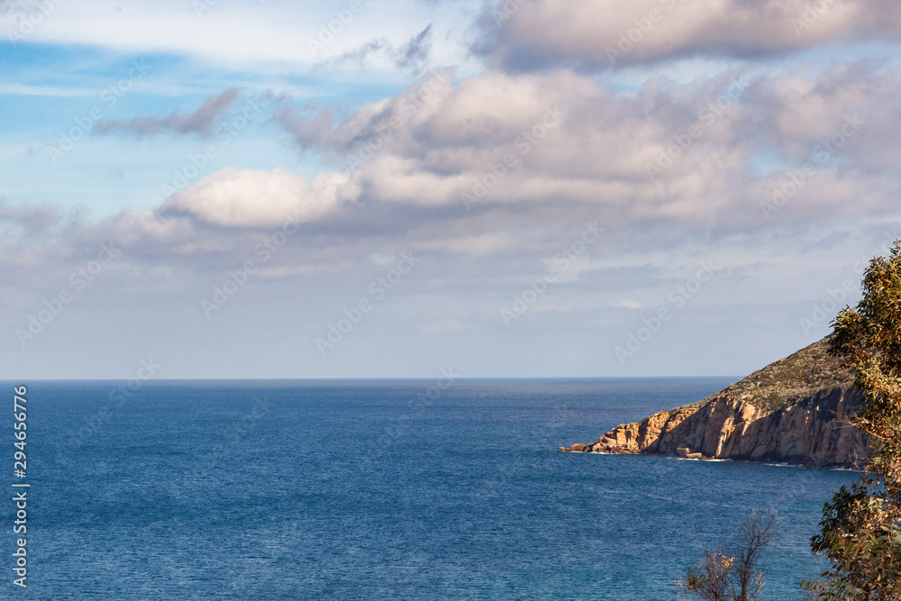 Fototapeta premium sea and blue sky