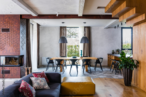 Contemporary house