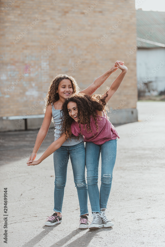 Sisters Sisters