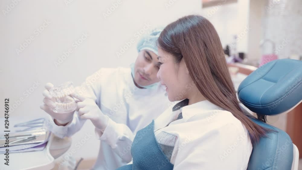 Patients consult dentists about oral and dental health at the dental