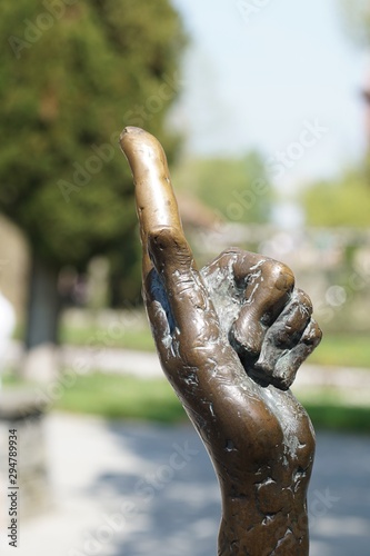 Obraz na płótnie erhobener Zeigefinger w salonie
