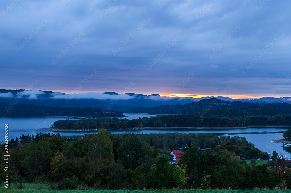 Wschód słońca Bieszczady - Polańczyk