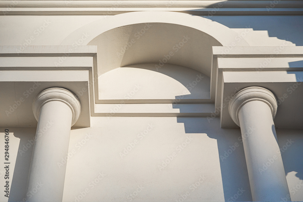 Fototapeta premium White classical building with columns