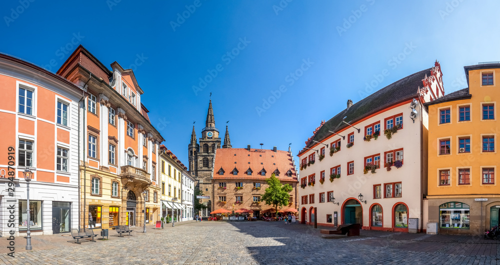 Sankt Gumbertus Kirche und Rathaus, Ansbach, Bayern, Deutschland Sankt Gumbertus Kirche und Rathaus, Ansbach, Bayern, Deutschland