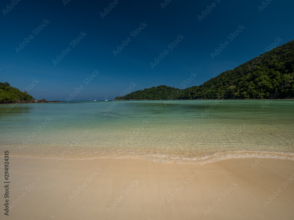 Fototapeta premium Mai Ngam beach in Surin island, Thailand