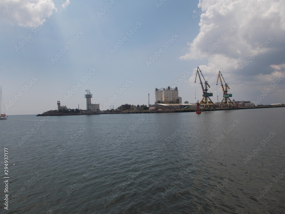cranes in port cranes in port