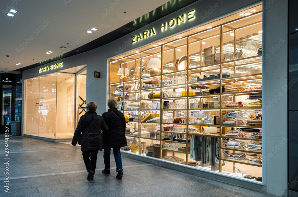 Reus, Spain. March 2019: Zara Home store in La Fira shopping mall. Is a  company dedicated to the manufacturing of home textiles Stock Photo | Adobe  Stock