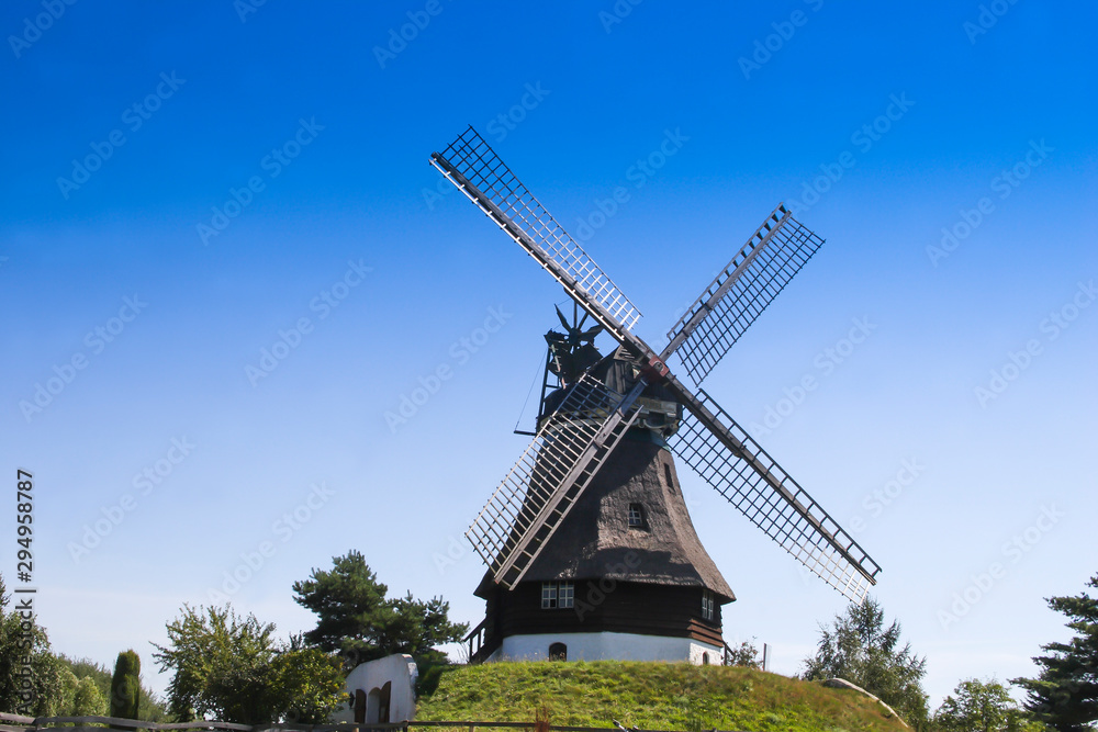 Mountain Dutchman mill, windmill, windmill museum Giffhorn, Germany, Europe