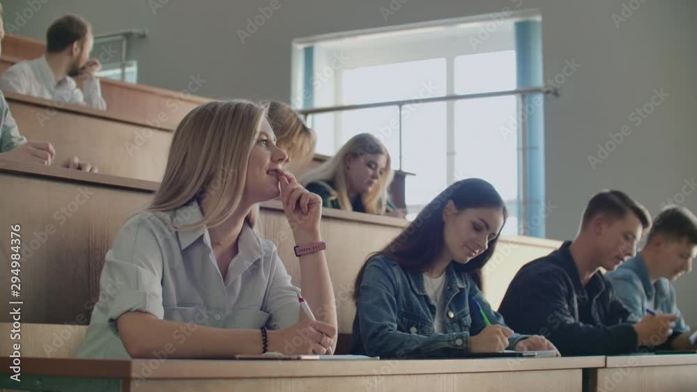 A group of male and female students write a lecture for the Professor. Listen and write the synopsis