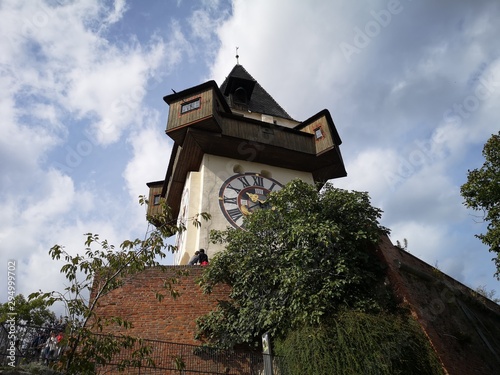 Uhrturm und Altstadt von Graz photo