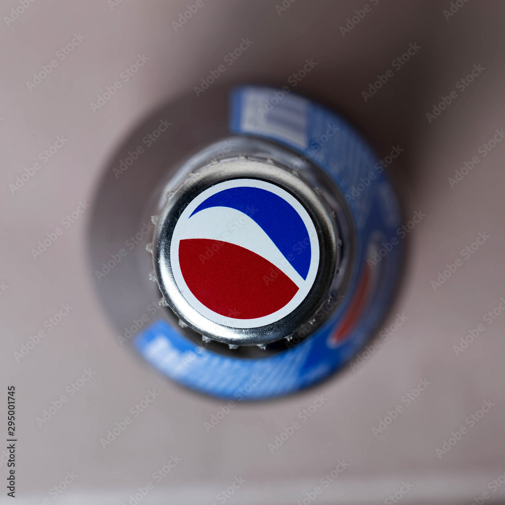 Fotografia do Stock Pepsi Cola Cap. Pepsi is a carbonated nonalcoholic beverage that is