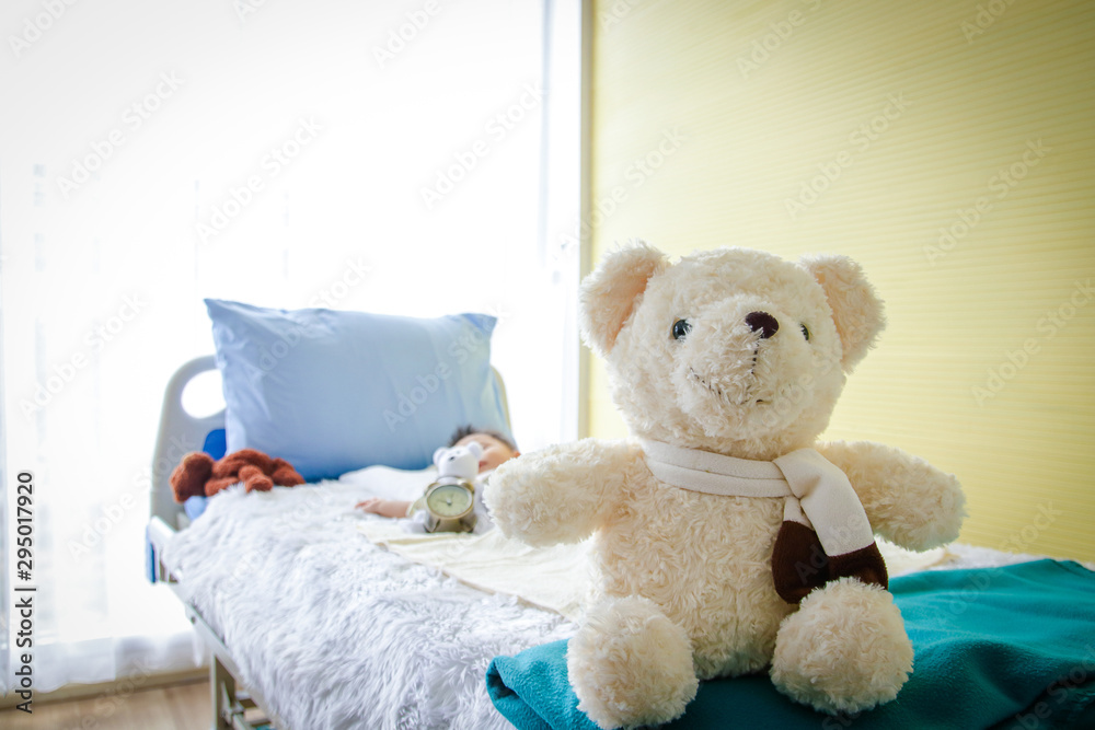 The big teddy bear in the patient's bed, the boy who was hospitalized It is very important to children.