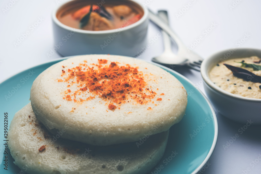 Thatte or Taste Idli also known as Plate Idly is a Popular south Indian Food, served with sambar and chutney. Thatte or Taste Idli also known as Plate Idly is a Popular south Indian Food, served with sambar and chutney.