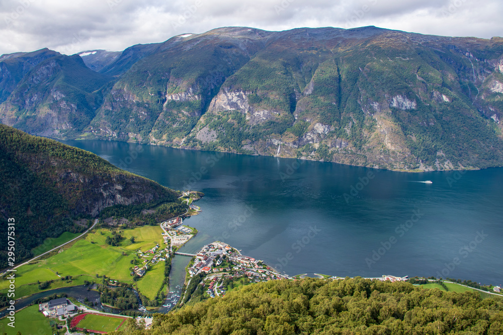 Aurlandsfjord in Norwegen 5