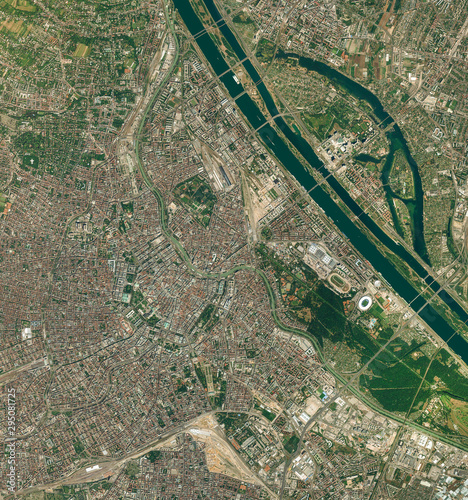 Fototapeta Naklejka Na Ścianę i Meble -  High resolution Satellite image of Vienna, Austria (Isolated imagery of Austria. Elements of this image furnished by NASA)