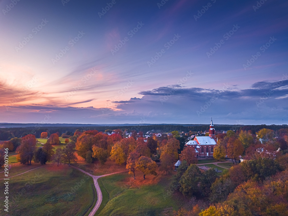Obraz premium Kernave, historical capital city of Lithuania, aerial top view