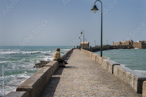 A walk beside the sea in Cadiz