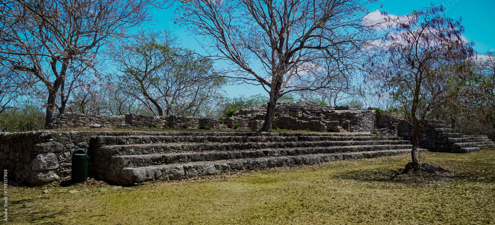 Ruinas Mayas Dzibilchaltún