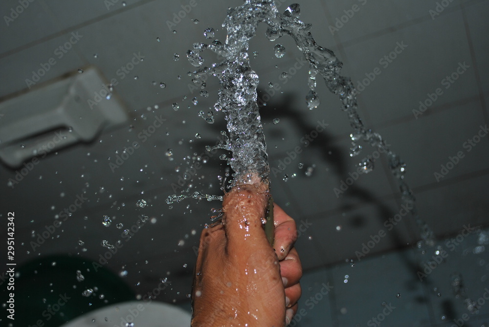 Fototapeta premium water in hands