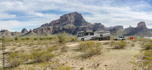 Camping at the foot of a big rock at Saddle Mountain BLM at the I10 near Phoenix, AZ, USA