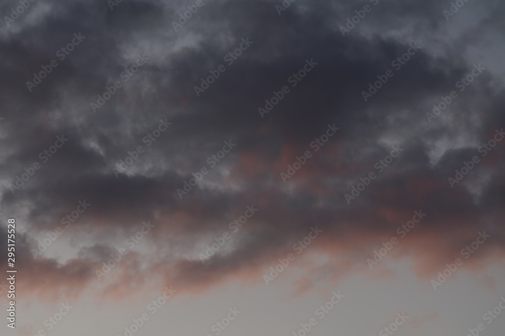 Obraz premium Clouds evening sky