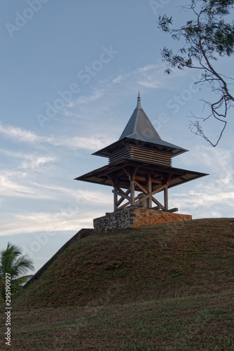 Le Mont Cépérou : les origines de la ville de Cayenne en Guyane française