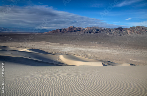 Fototapeta Naklejka Na Ścianę i Meble -  Eureka Dunes