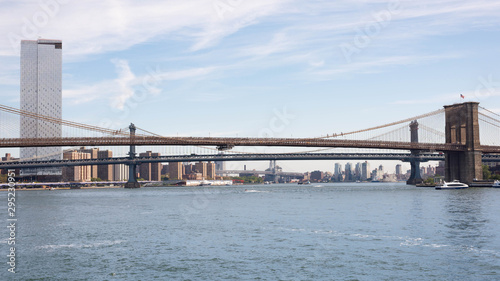 Brooklyn and Manhattan bridges, East river, Manhattan