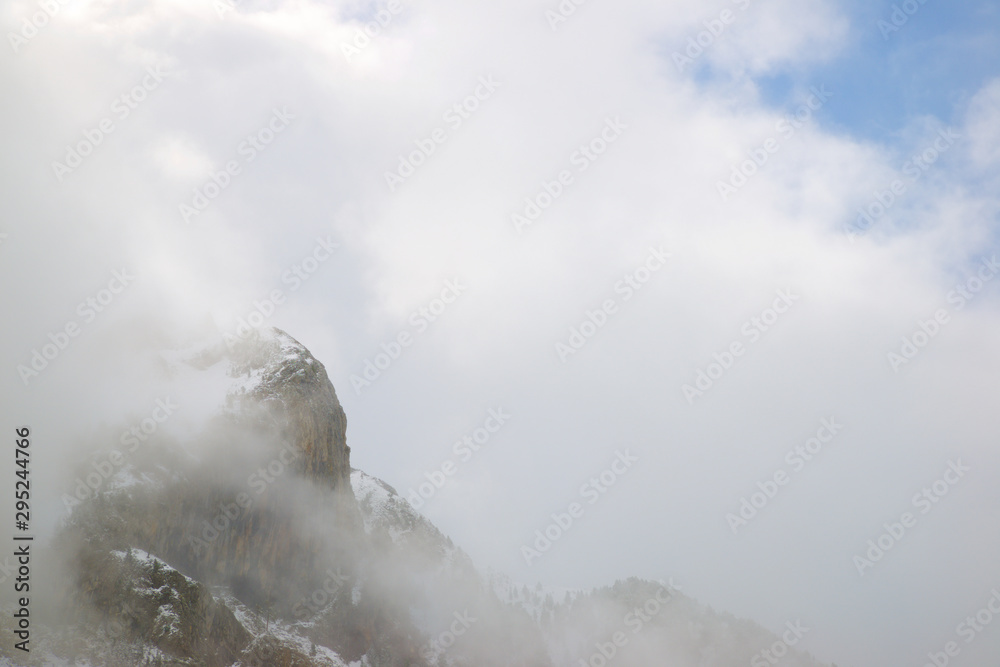 Obraz premium Winter in Pyrenees