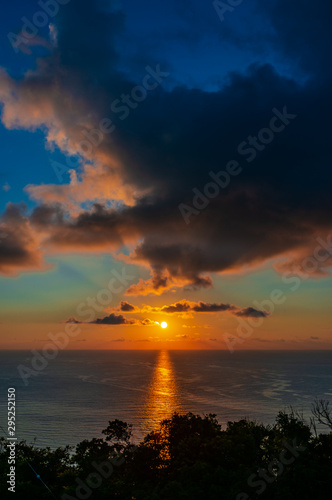 腰岳展望台から眺める夕陽
