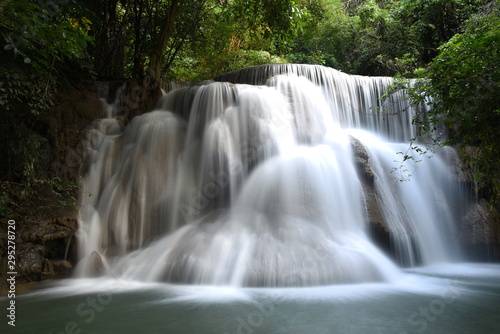 Huai Mae Khamin Waterfall, Thailand © keerawat
