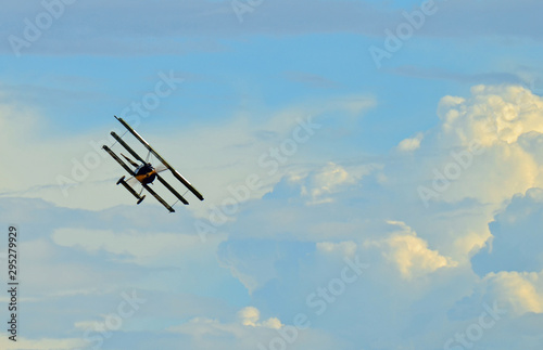 Foto Fighter plane on the sky