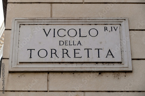 Fototapeta Naklejka Na Ścianę i Meble -  nomi delle strade e piazze di roma,italia